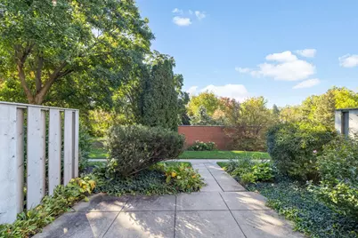 502 Chanticleer Lane #502, Hinsdale, IL 60521 - Photo 17