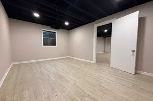 730 N Carriageway Dr, Buffalo Grove, IL 60089 - Photo 17