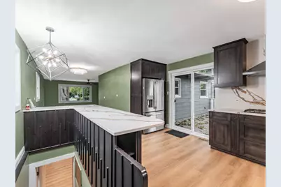 5905 Lee Avenue, Downers Grove, IL 60516 - Photo 9