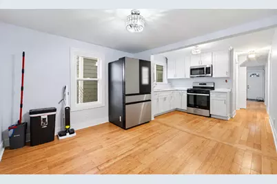 7640 W 63rd Place, Summit, IL 60501 - Photo 5