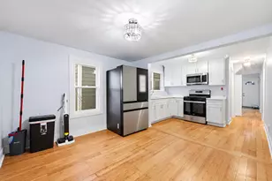 7640 W 63rd Pl, Summit, IL 60501 - Photo 5