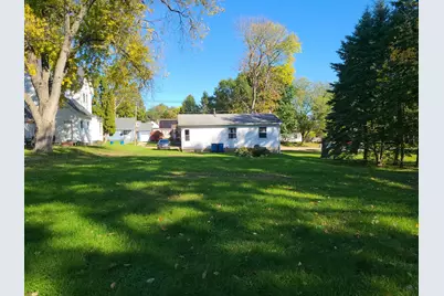 945 N Brinton Avenue, Dixon, IL 61021 - Photo 13