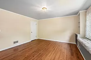 738 Dodge Ave, Evanston, IL 60202 - Photo 11