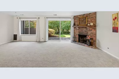 787 Oak Hill Road #467, Lake Barrington, IL 60010 - Photo 9