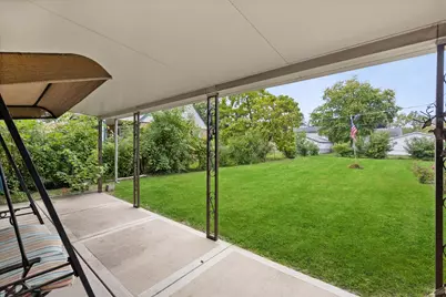 7024 Garden Lane, Bridgeview, IL 60455 - Photo 17