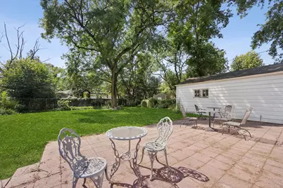 1902 E Indiana Street, Wheaton, IL 60187 - Photo 19