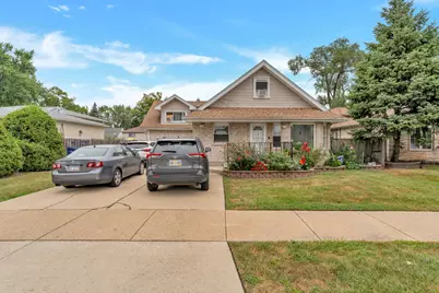 5758 W 82nd Place, Burbank, IL 60459 - Photo 1