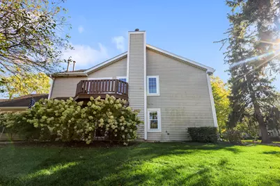 1081 Lakewood Circle, Carol Stream, IL 60188 - Photo 17