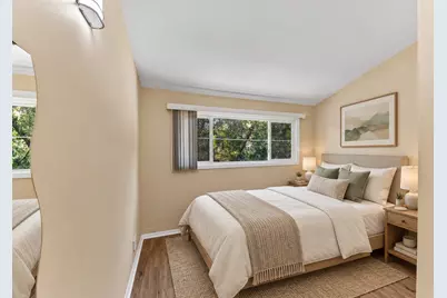 9406 Meadow Lane, Des Plaines, IL 60016 - Photo 17