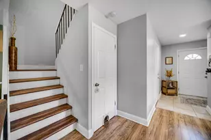 705 Clearwater Ct, Wheeling, IL 60090 - Photo 19