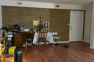 7004 99th St, Chicago Ridge, IL 60415 - Photo 3