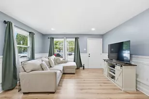 1888 Andover Ct, Chicago Heights, IL 60411 - Photo 7