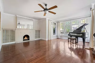 5001 W Wilson Avenue, Chicago, IL 60630 - Photo 3