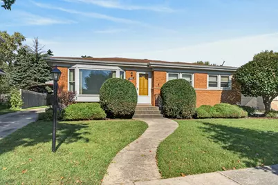 1916 Laura Lane, Des Plaines, IL 60018 - Photo 1