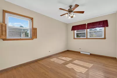 1916 Laura Lane, Des Plaines, IL 60018 - Photo 15