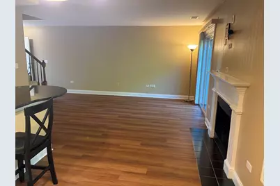 39 Foxcroft Road #127, Naperville, IL 60565 - Photo 5