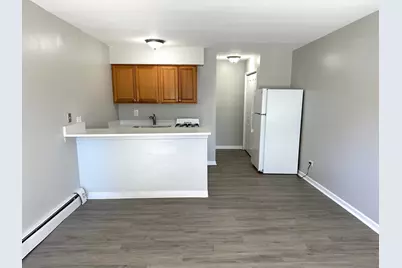 1940 Mark Avenue #2, Elgin, IL 60123 - Photo 3