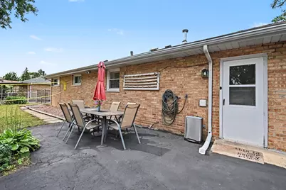 8615 Lawler Avenue, Burbank, IL 60459 - Photo 15