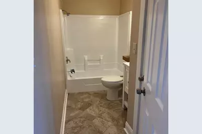 10102 Main Street #1B, Hebron, IL 60034 - Photo 5