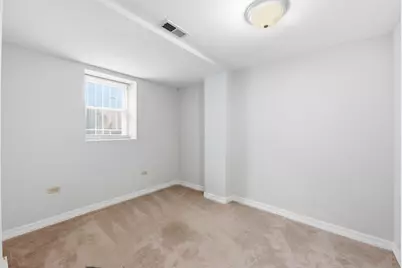 1425 E 68th Street #1, Chicago, IL 60637 - Photo 17