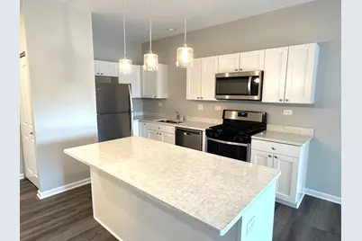 301 N Madison Street #3E, Woodstock, IL 60098 - Photo 3