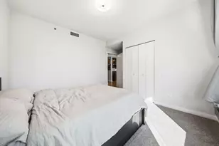60 E Monroe St, Chicago, IL 60603 - Photo 13