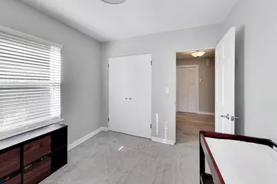 127 N Illinois Avenue, Villa Park, IL 60181 - Photo 11