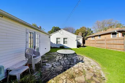 127 N Illinois Avenue, Villa Park, IL 60181 - Photo 21