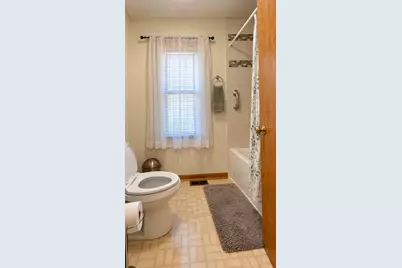 2205 Jordan Lane, Elgin, IL 60123 - Photo 21
