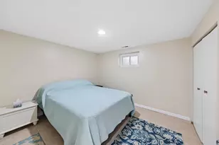 8425 Creekside Ln, Darien, IL 60561 - Photo 21