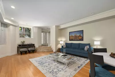 82 E Elm Street #1, Chicago, IL 60611 - Photo 3