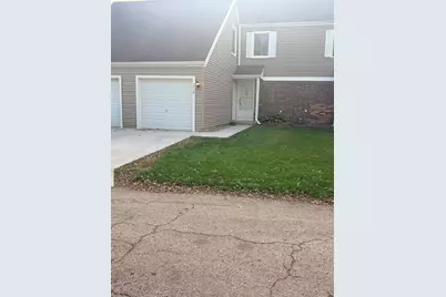 7716 Bolton Way, Hanover Park, IL 60133 - Photo 3