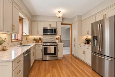 24251 S Harvest Hills Road, Frankfort, IL 60423 - Photo 5