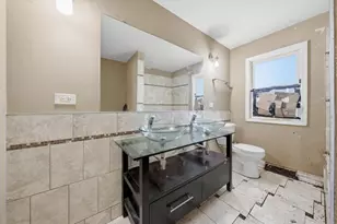 745 E 155th Pl, South Holland, IL 60473 - Photo 21
