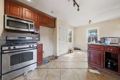 745 E 155th Place, South Holland, IL 60473 - Photo 17