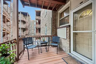 241 Washington Blvd, Oak Park, IL 60302 - Photo 17