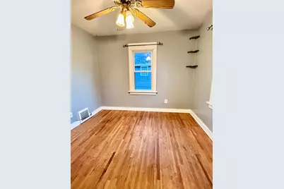544 S Gladstone Avenue, Aurora, IL 60506 - Photo 9
