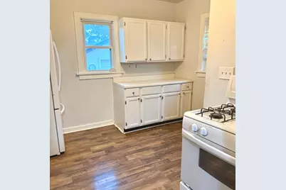 544 S Gladstone Avenue, Aurora, IL 60506 - Photo 3