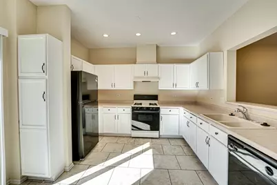 2185 Daybreak Drive #2185, Aurora, IL 60503 - Photo 5