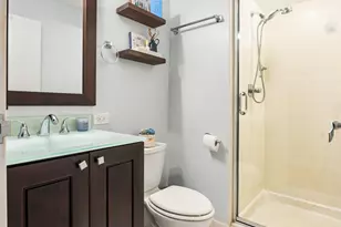 2100 N Lincoln Park W, Chicago, IL 60614 - Photo 17
