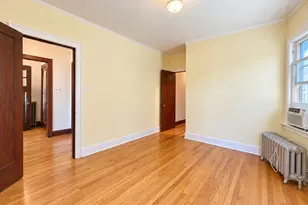 5535 W Pensacola Ave, Chicago, IL 60641 - Photo 19