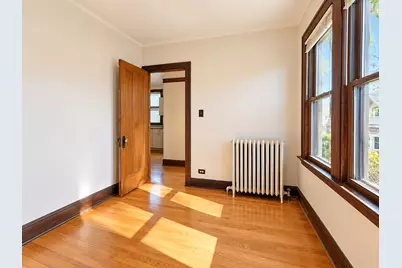 5535 W Pensacola Avenue, Chicago, IL 60641 - Photo 23