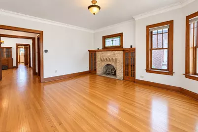 5535 W Pensacola Avenue, Chicago, IL 60641 - Photo 7