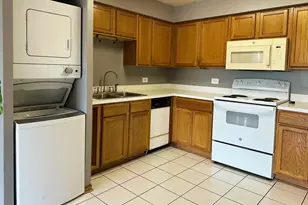 10524 S Pulaski Rd, Oak Lawn, IL 60453 - Photo 3