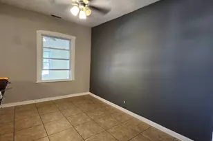 836 N Kedvale Ave, Chicago, IL 60651 - Photo 17