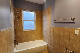 836 N Kedvale Ave, Chicago, IL 60651 - Photo 13
