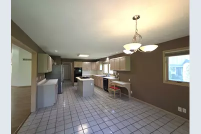 5310 Regents Park Road, Rockford, IL 61107 - Photo 15