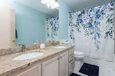 [Address not provided], Lindenhurst, IL 60046 - Photo 21