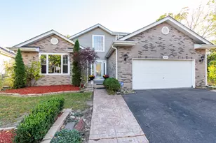 [Address not provided], Lindenhurst, IL 60046 - Photo 1