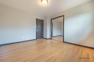 8503 W Berwyn Ave, Chicago, IL 60656 - Photo 15